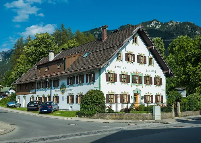 Gaestehaus Enzianhof Hotel Garni