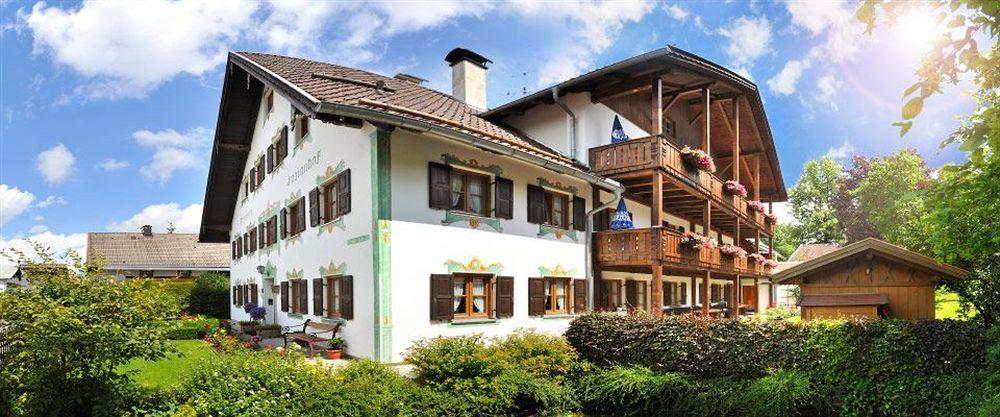 Gaestehaus Enzianhof Garni