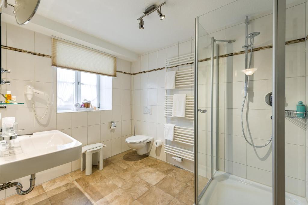 Gaestehaus Enzianhof Garni Pensión 3*