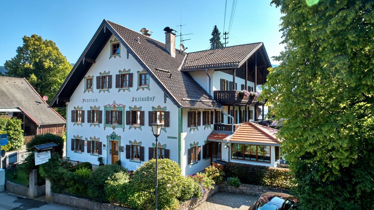 Pensión Gaestehaus Enzianhof Garni Oberammergau